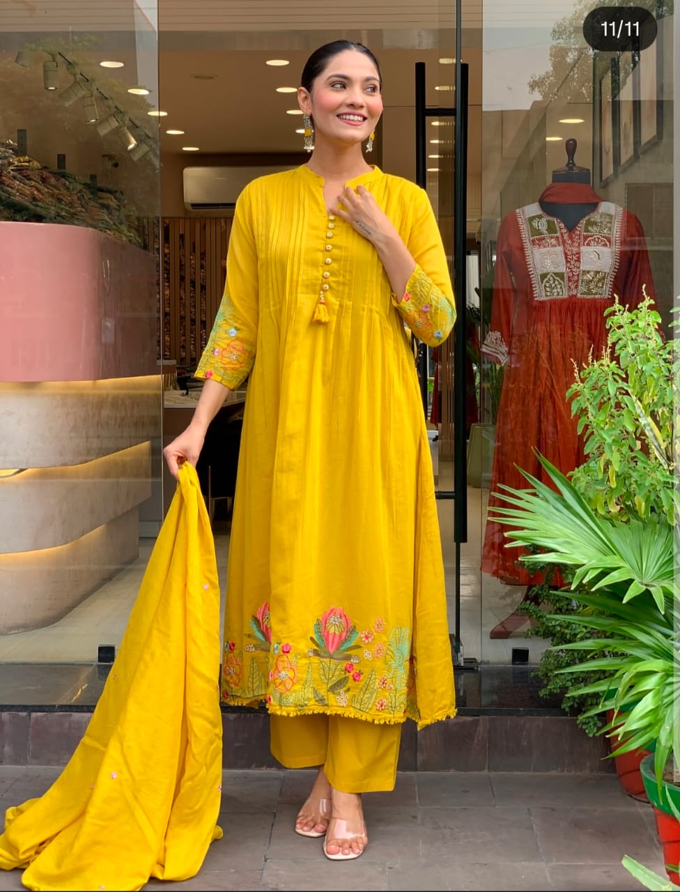 Women Yellow Floral Embroidered Pleated Thread Work kurta &. Dupatta set